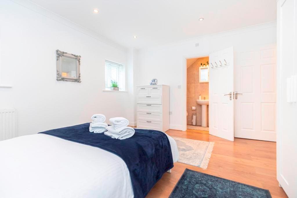 Bournecoast - Clifftop Apartment With Garden -Fm827 Bournemouth Exterior foto